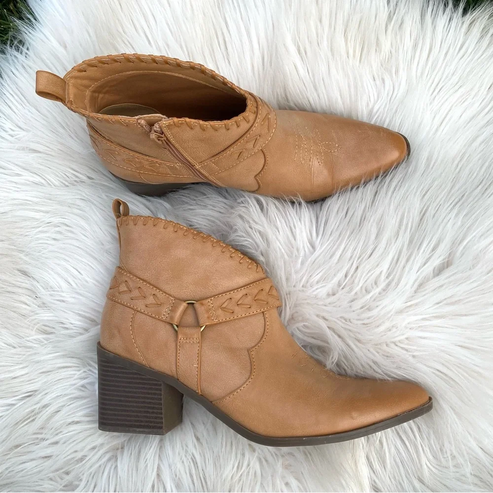 Frye & Co Palma Stacked Heel Booties 10